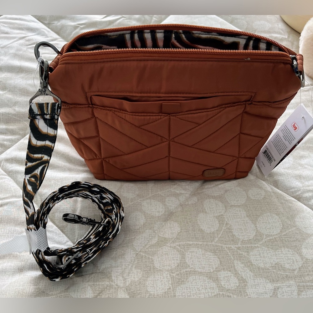NWT! Lug Flare Crossbody Bag in Copper Brown - Picture 5 of 8